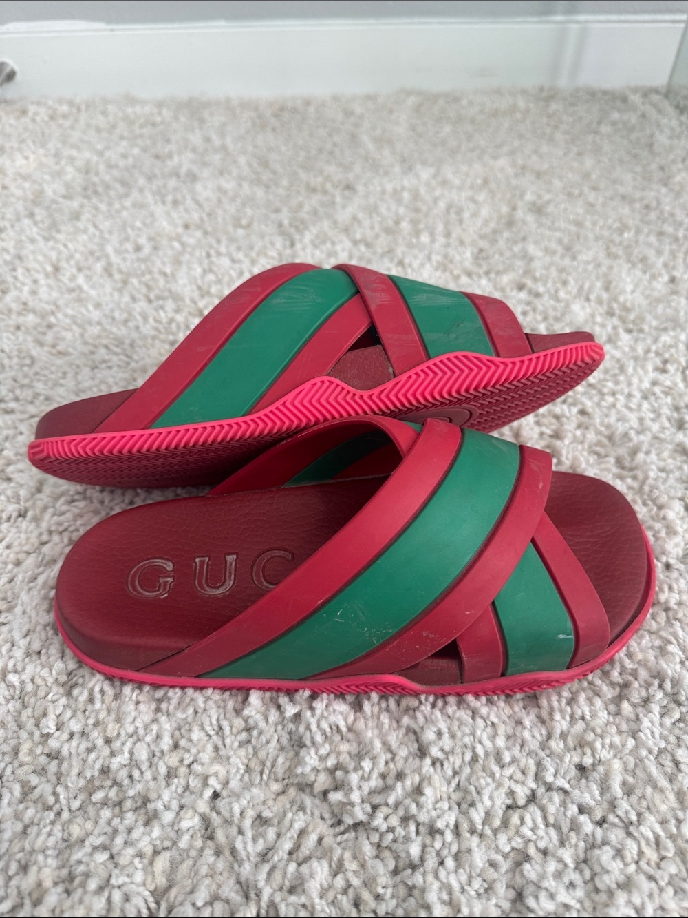 Gucci Red and Green Crisscross Slide Sandals